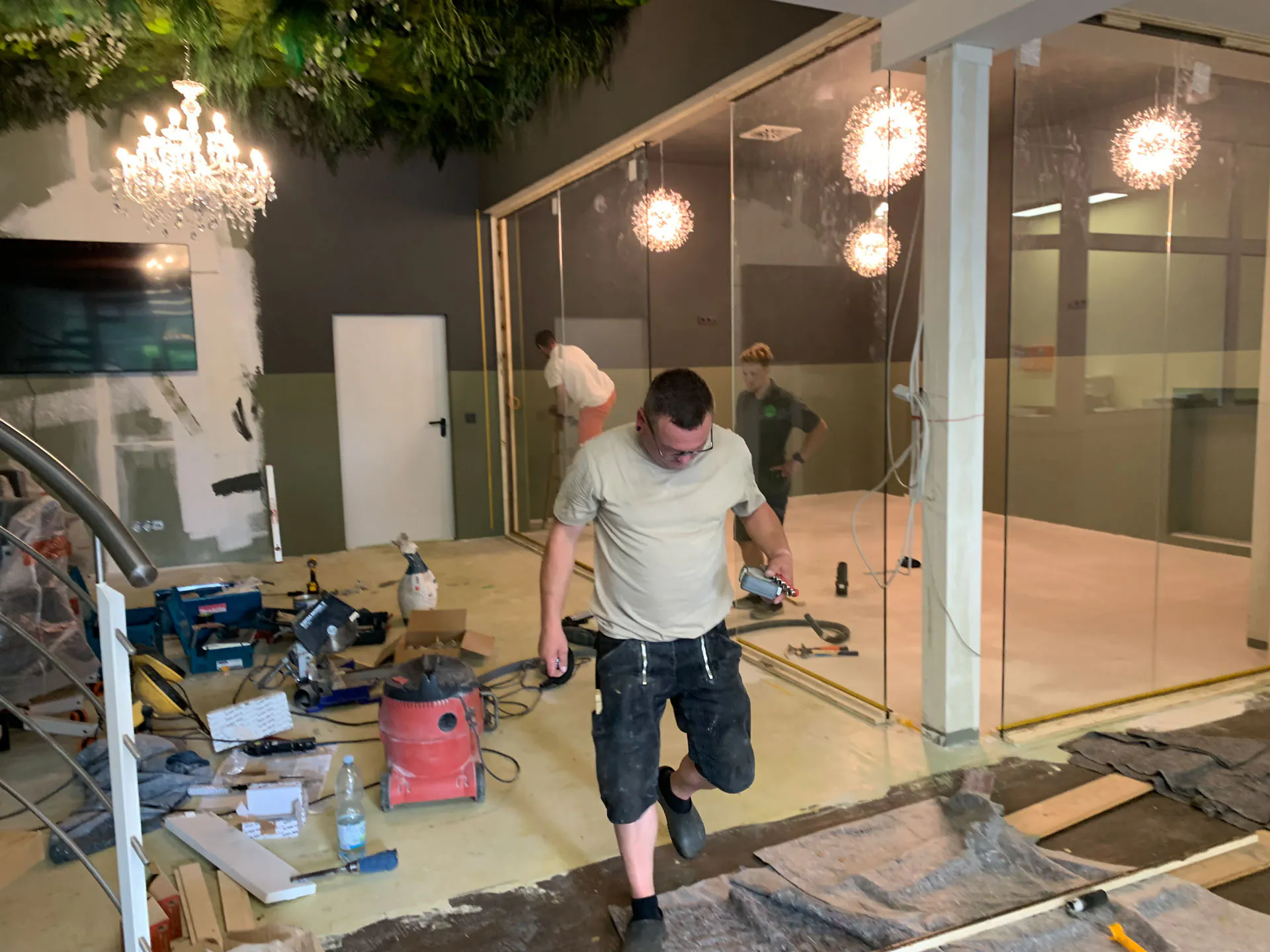 Refurbishment of the head office in Oppach — whilst business continues as usual
