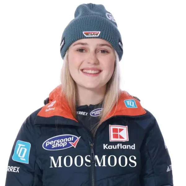 Anne Häckel — ski jumper on the MOOSMOOS Sports Team