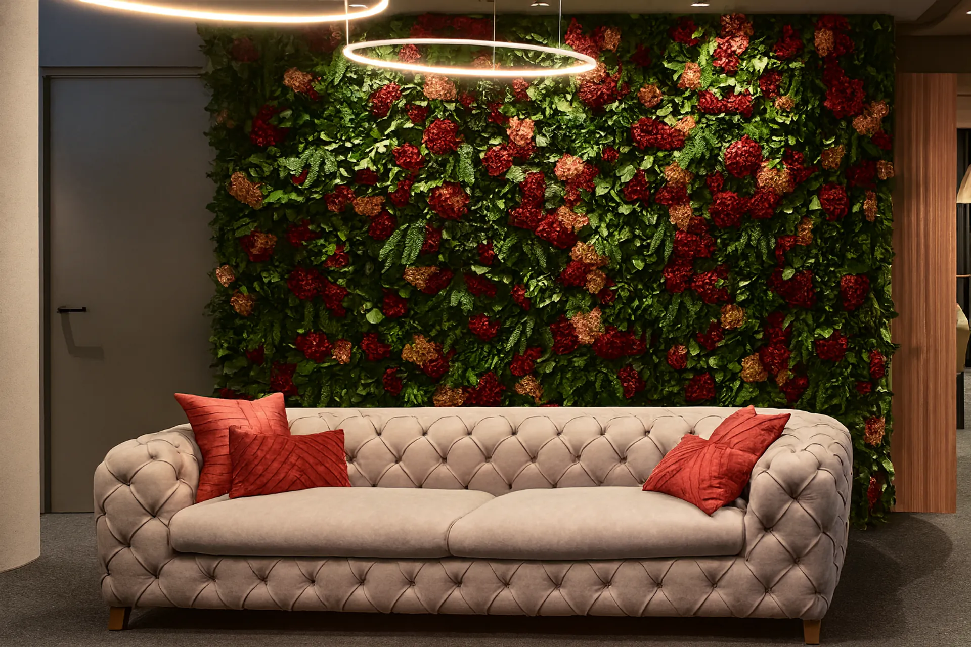 Flower wall in the lounge reception area — Wall greenery by MOOSMOOS