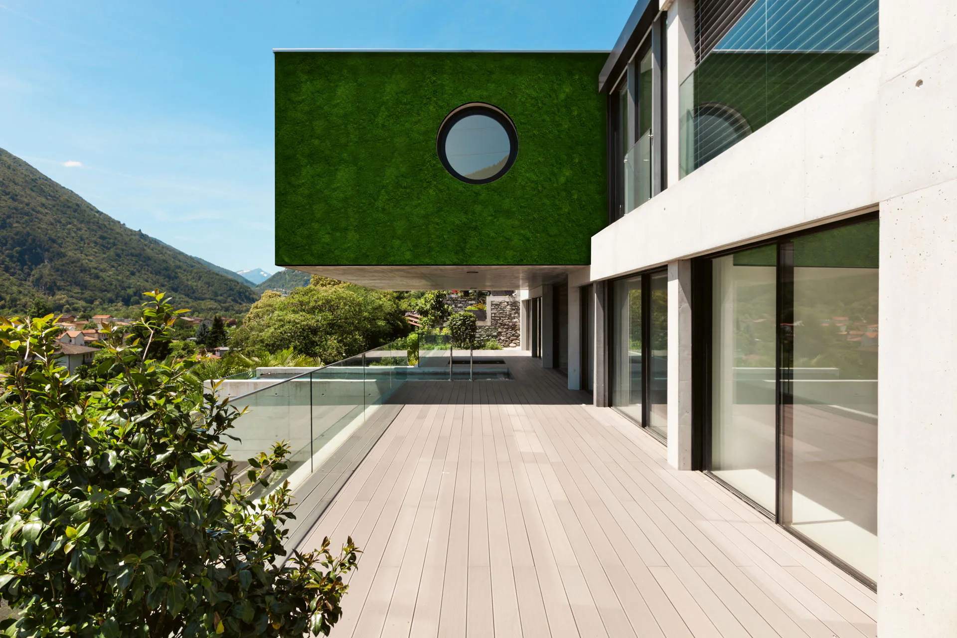 Terrace with mountain views — Greenovation · Outdoor area