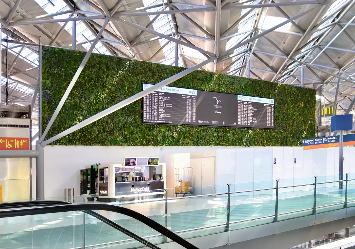 Moss wall · Airport Reception