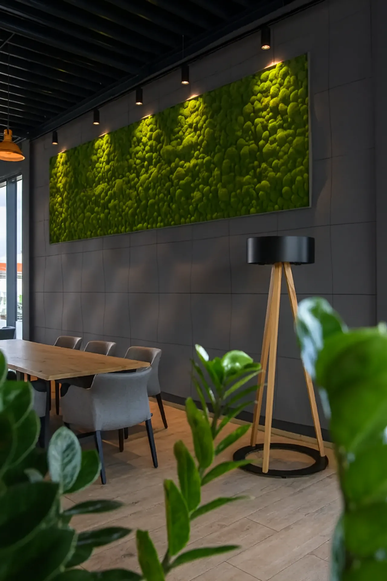 Modern Office Reception Area with a Moss Wall — Wall Greenery by MOOSMOOS