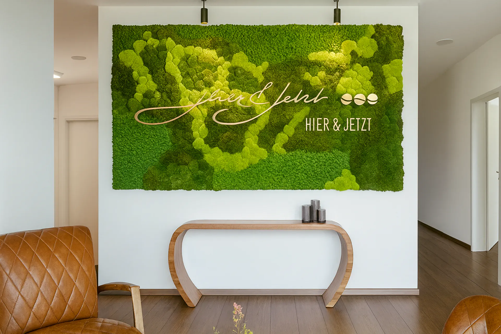 Moss logo in the reception area – company logo — Moss logo by MOOSMOOS