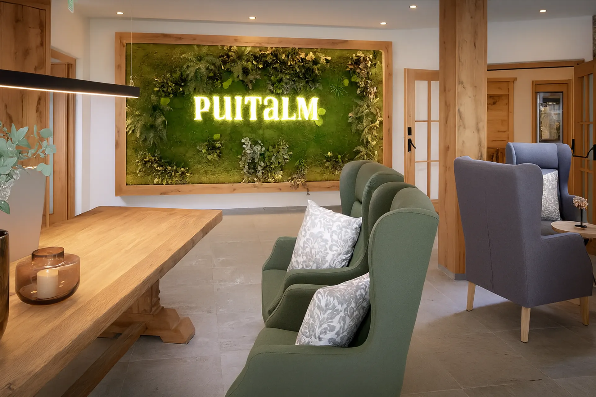 Logo made of moss, Showroom reception, Moos logo — Logo made of moss by MOOSMOOS