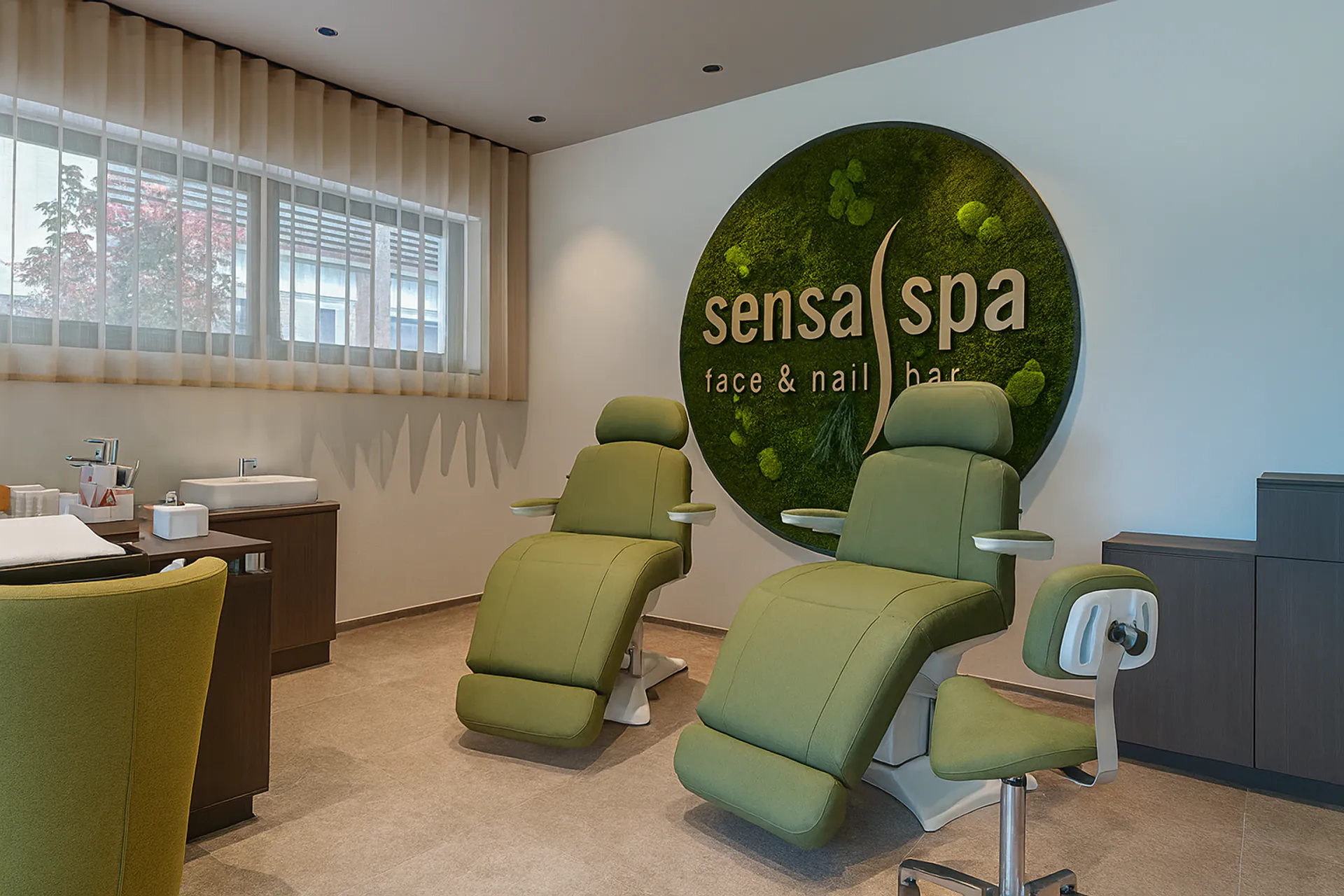 Logo made from moss – Spa Reception Logo — Logo made from moss by MOOSMOOS